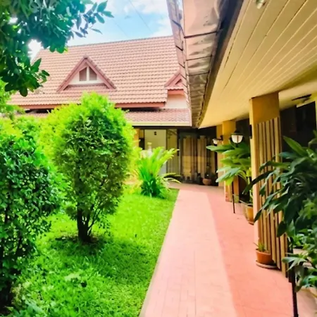 สวนไมตรีจิต รีสอร์ท Suan Maitrichit Resort